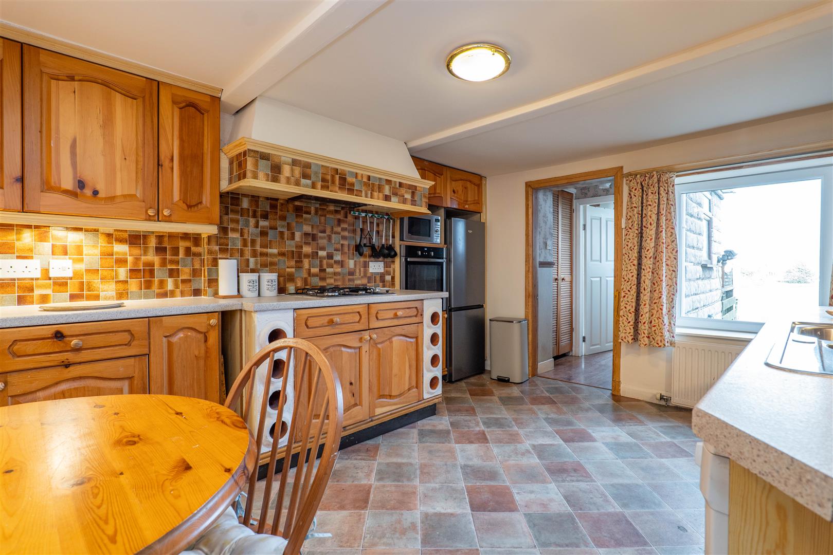 2 bed property in Chapel Lane, Preston